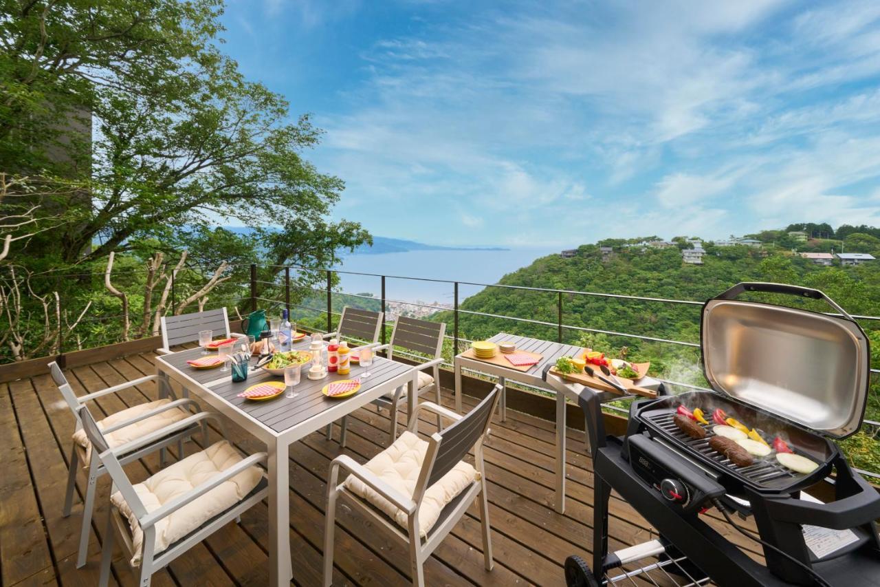Suite Villa Ocean View Minami-Atami أتامي المظهر الخارجي الصورة