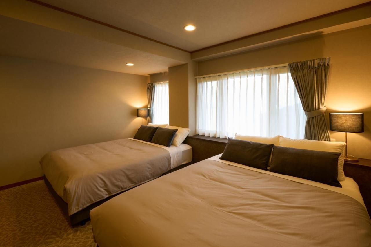Suite Villa Ocean View Minami-Atami أتامي المظهر الخارجي الصورة