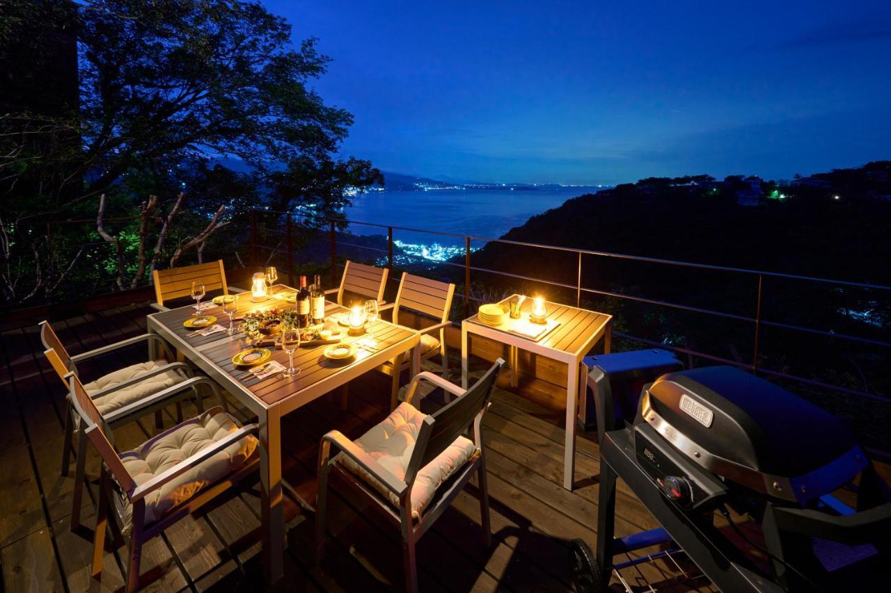 Suite Villa Ocean View Minami-Atami أتامي المظهر الخارجي الصورة